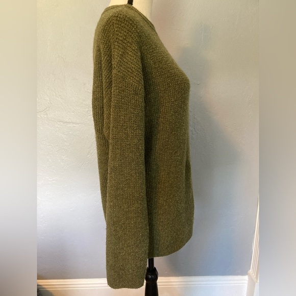NWOT Nordstrom BP forrest green sweater - Picture 4 of 6